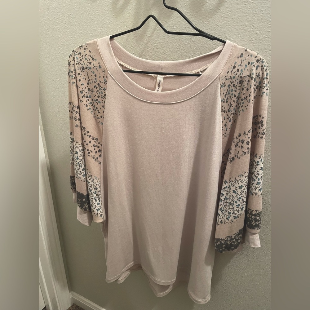 Large Floral Dolman Sleeves Top